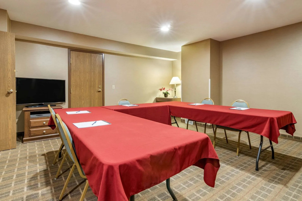 Comfort Inn Sedalia Station