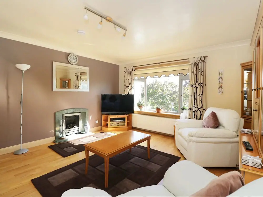 2 Craigarbel Crescent, Montrose