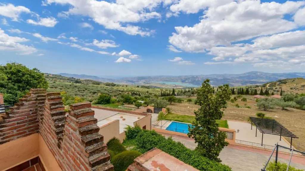 Casa Rural Azahar Periana by Ruralidays