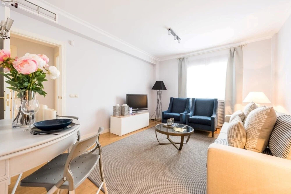 Guest Select Retiro