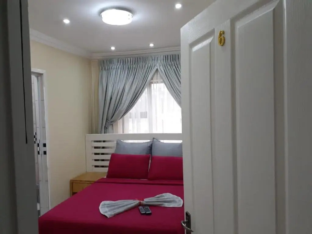 Ekaya Palace Guest House