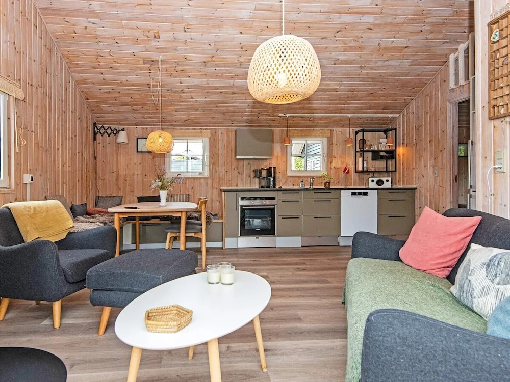 4 person holiday home in Hemmet