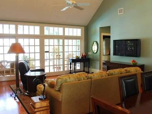 The Dolphin House Home