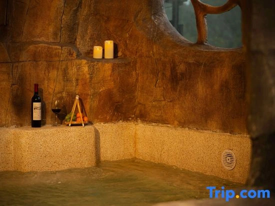 Wayne VN· Private Soup Design Accommodation (Anji Cloud Grassland Panda Tribe Adventure Park Store)