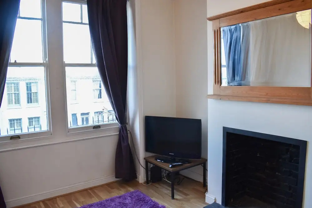 2 Bedroom Garden Home in Preston Park