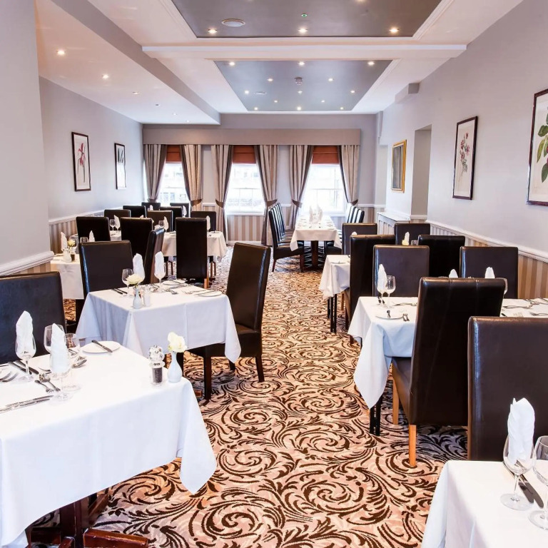 Lysses House Hotel