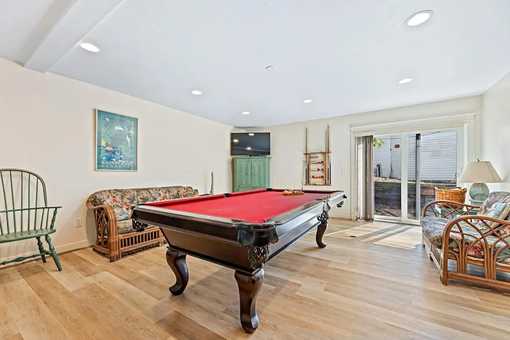 Large Beachfront Deck on Car Free Beach - 5747 S Atlantic
