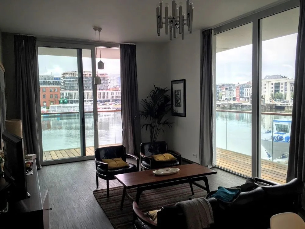 Red Star Apartments