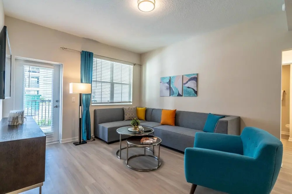 4013 110 Vista Cay