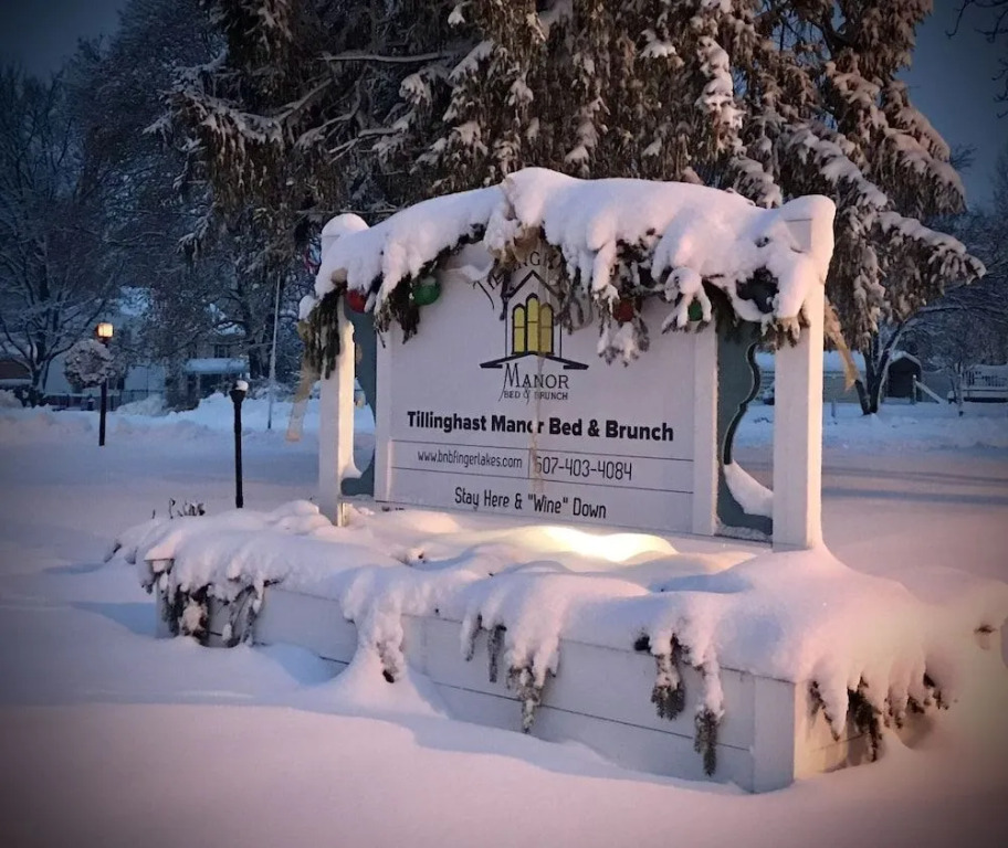 Tillinghast Manor Bed & Brunch