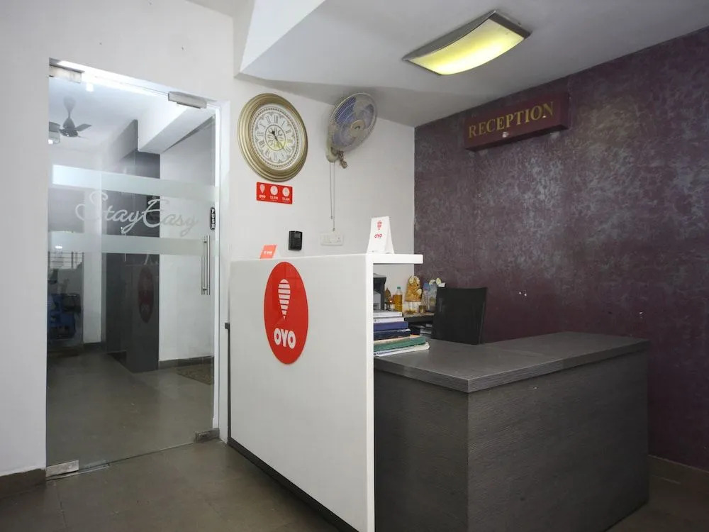 OYO 4921 Stay Easy Tiruvanmiyur