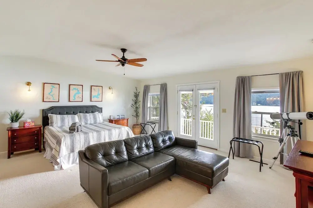 Harrison Getaway w/ Deck & Lake Views!