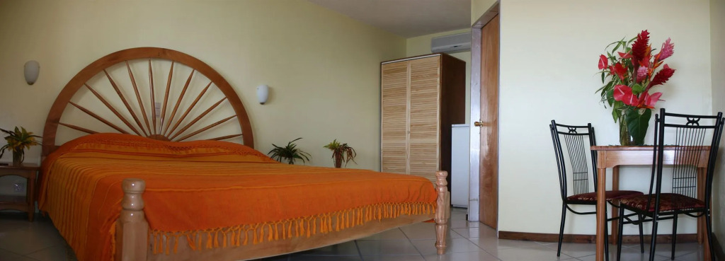 Tamarind Tree Hotel