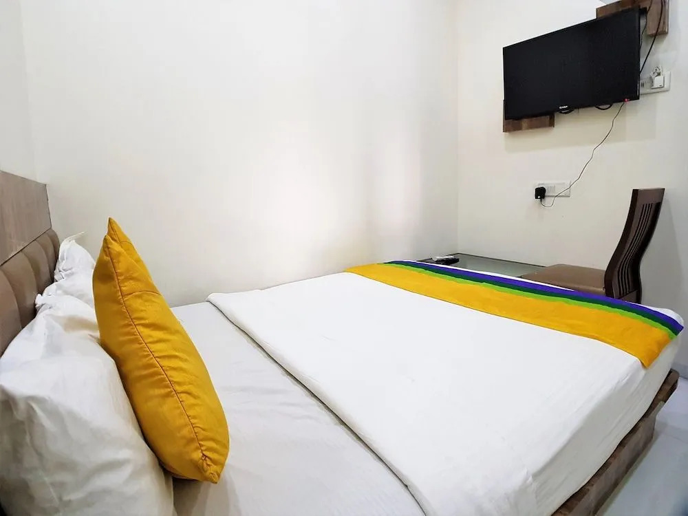 Hotel Magnet TERMINAL-2