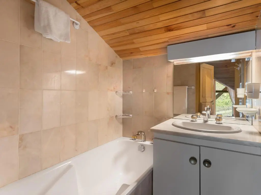 Appartement Courchevel 1850, 3 pièces, 6 personnes - FR-1-564-12