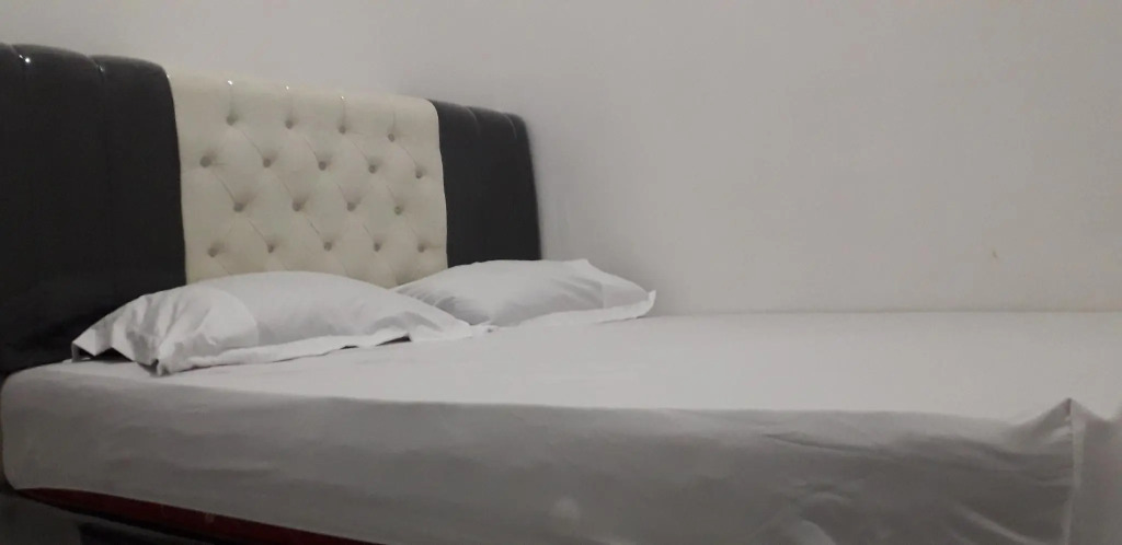 OYO 90939 Guesthouse Yansen Residence