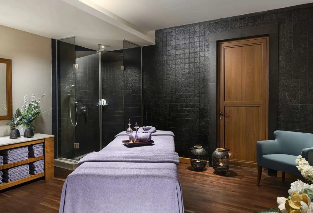 Kaya Hotel Select
