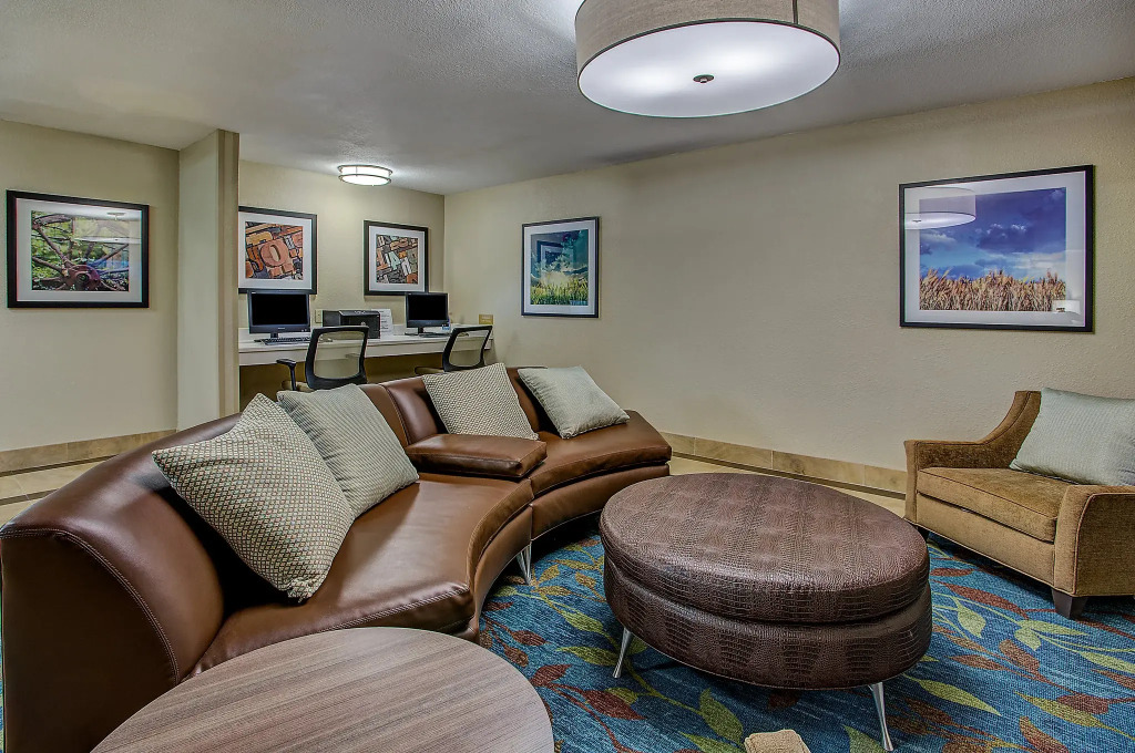 Candlewood Suites Louisville Airport by IHG