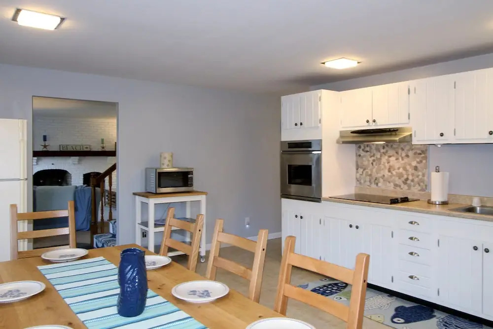 40 Epanow Rd Home