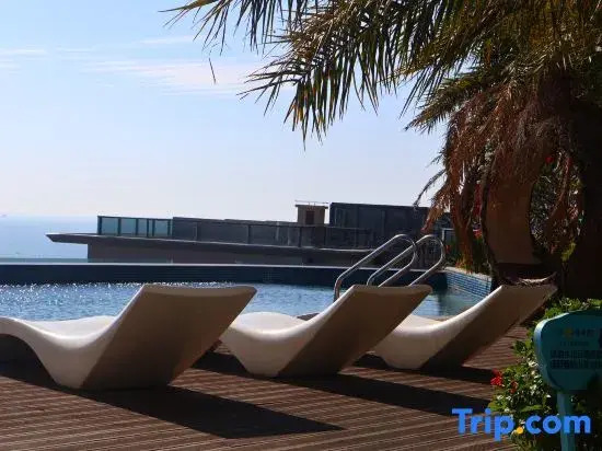 YURI Seaview Apartment