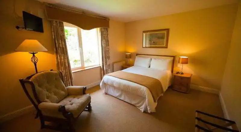 Shandrum Lodge