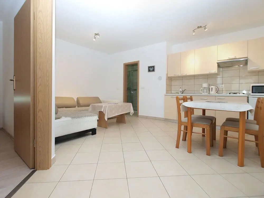 Apartment 1774