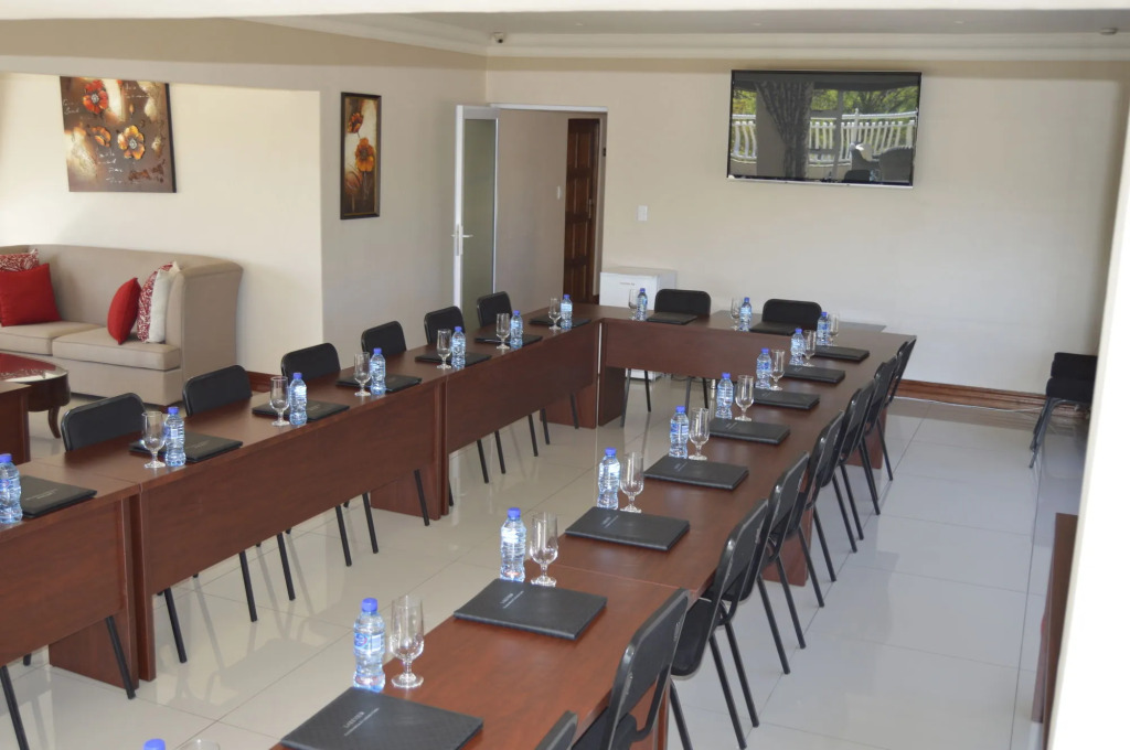 Lakeview Boutique Hotel & Conference Center
