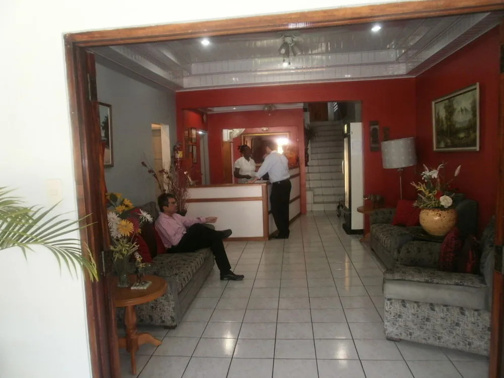 Monique's Guesthouse