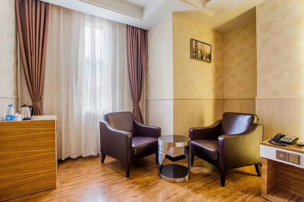 Aidong Boutique Hotel