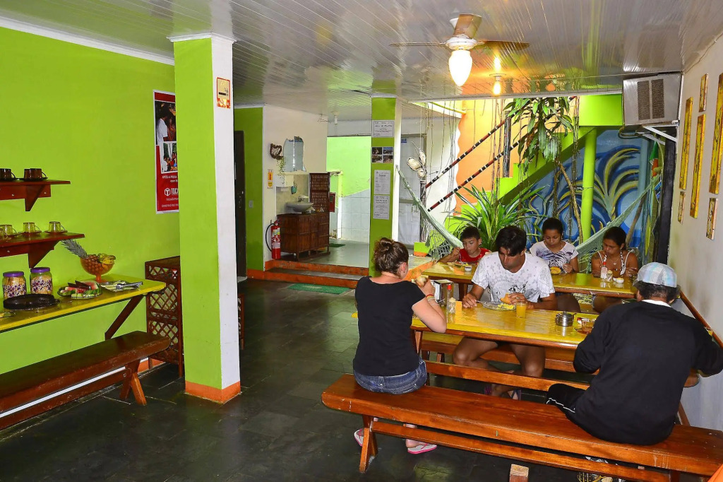 Papagaio Hostel & Pousada
