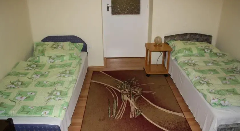 Cseresznyéskert Vendégház