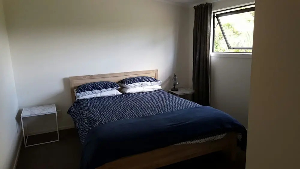 Ocean Cliff Court