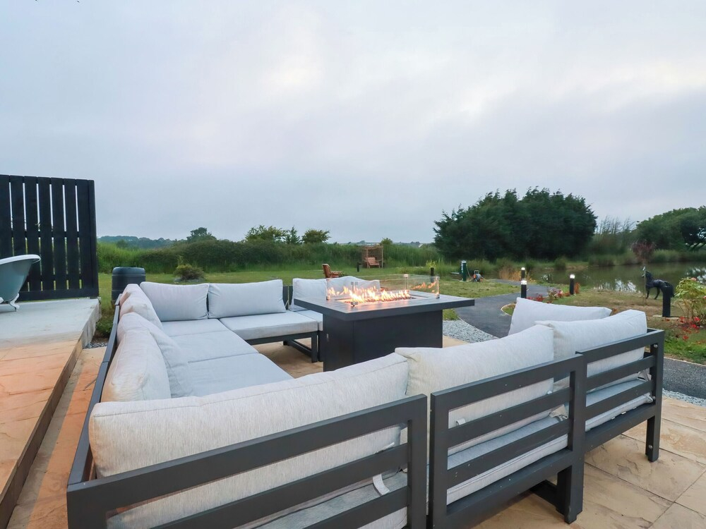 Riverside Exclusive Retreat