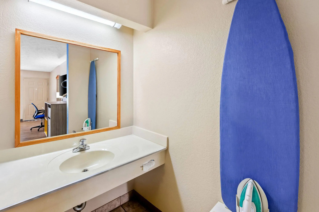 Days Inn by Wyndham Lexington