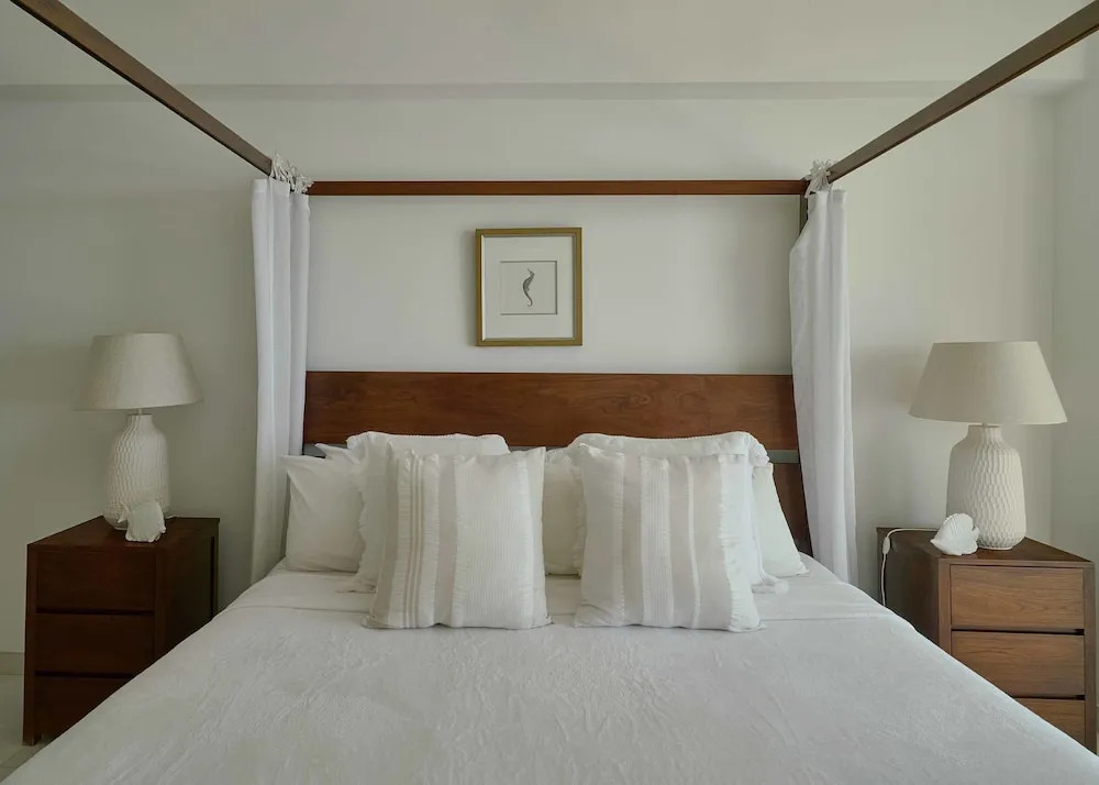3BR Hemingway Retreat Juandolio Walktobeach GYM