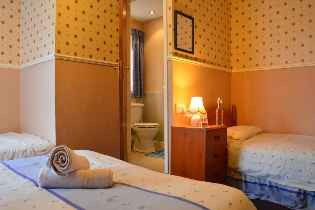 Holm Lea Hotel