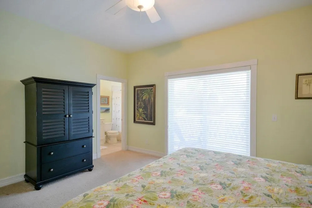 DP102 - Penthouse Style Condo - Villas at Dune Point by RedAwning