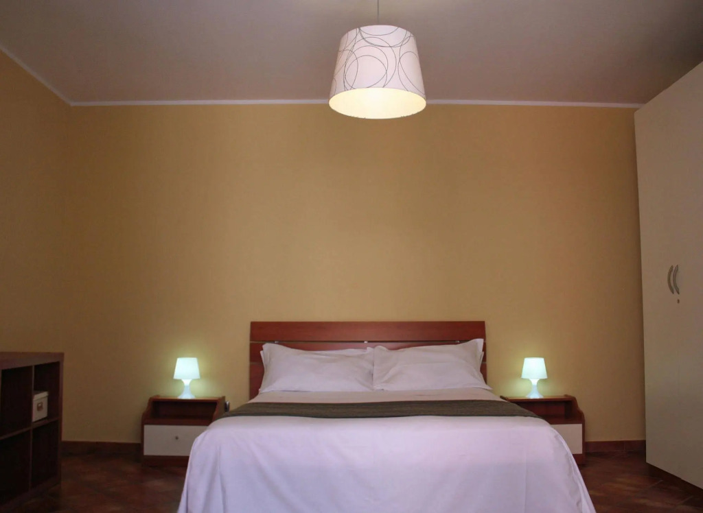 Politi Aparthotel
