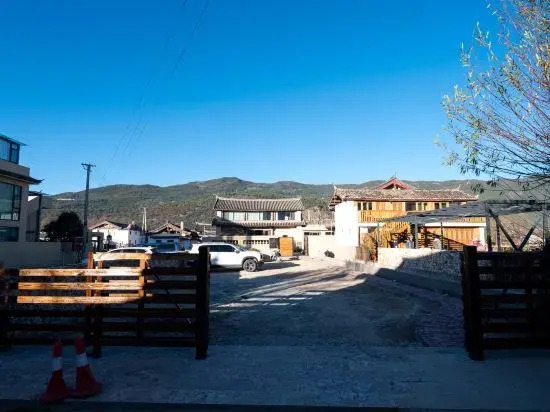 Yue Mountain VALLEY·Rustic Snowscape to the Utmost Serene Residence (Bai Sha Ancient Town Store)