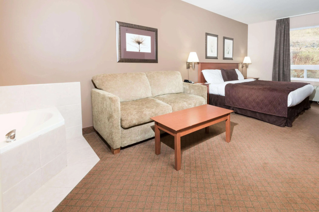 Super 8 by Wyndham Sainte Agathe Des Monts