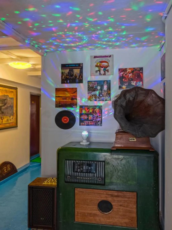 D Riverside Inn