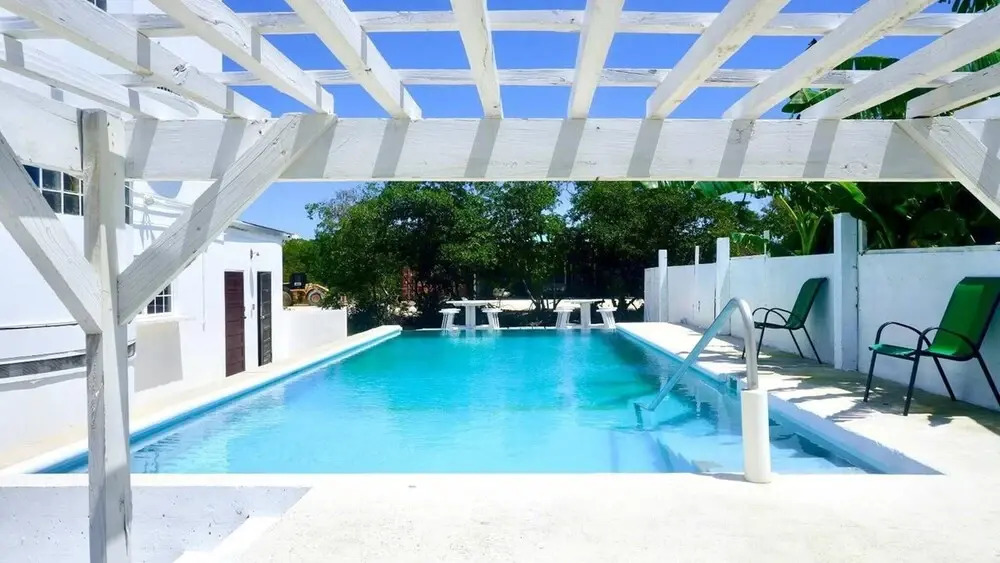 Sea Belize Relaxing Studio w Sea View Pool & Overwater Deck Near Airport, 1st FL