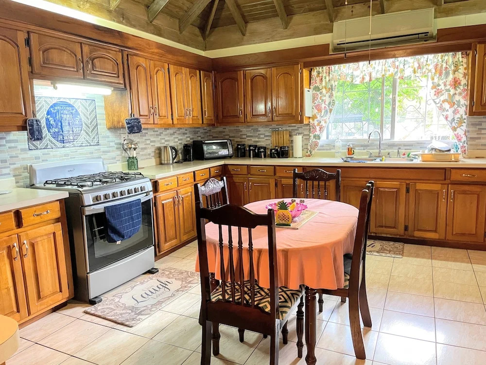 Yancey Largo Villa Perfect Jamaica Ironshore Getaway w Private Pool and Onsite Staff Services by RedAwning