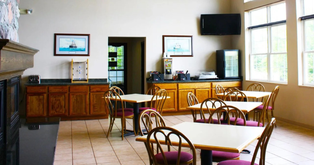 Best Western Lakefront Inn