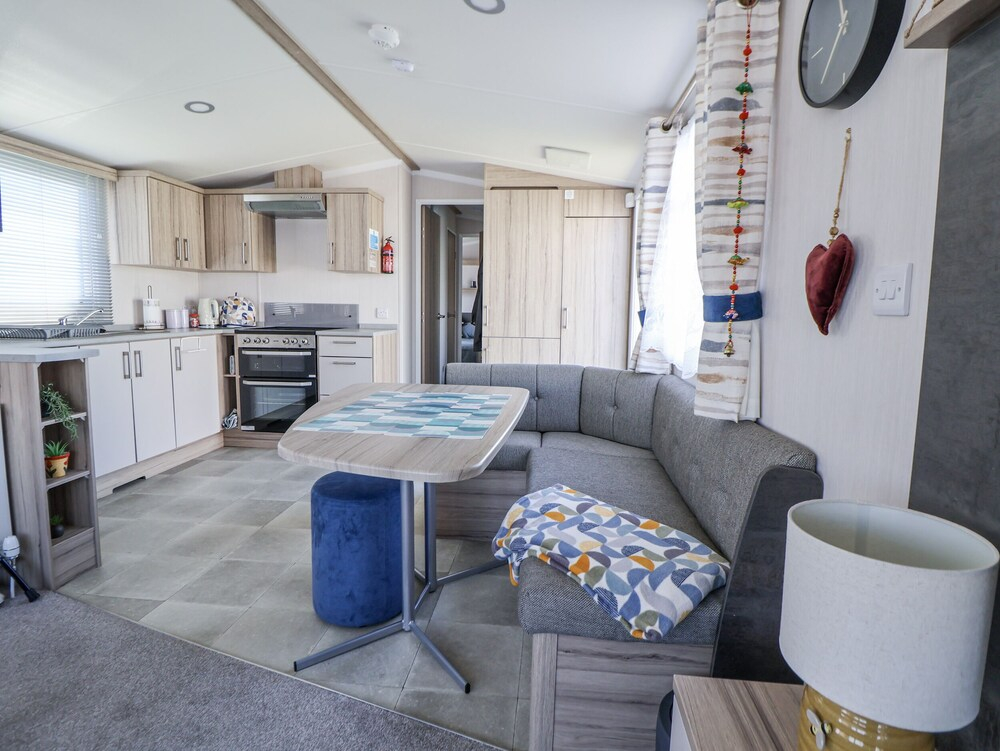 V9 Ty Mawr Holiday Park