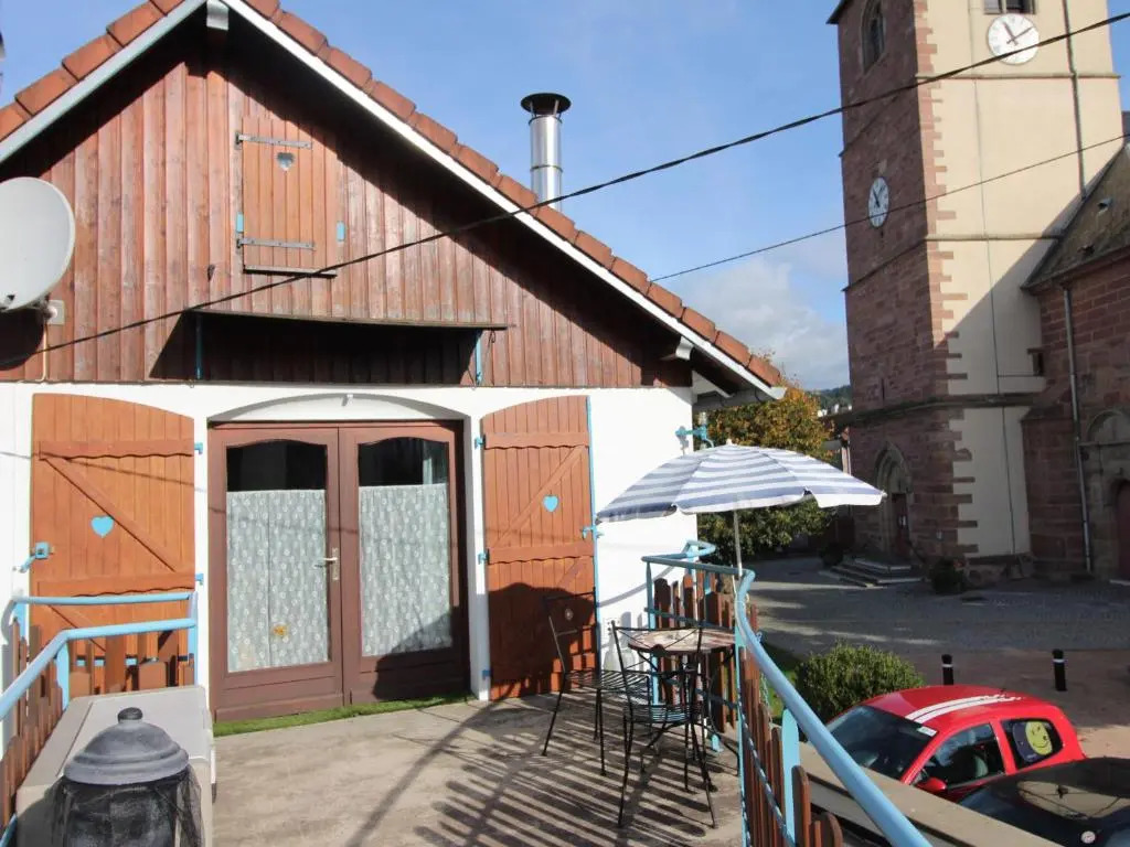 Appartement cosy au cœur de Vagney, proche commerces et sentiers, terrasse et cheminée, à 15km Gérardmer - FR-1-589-304