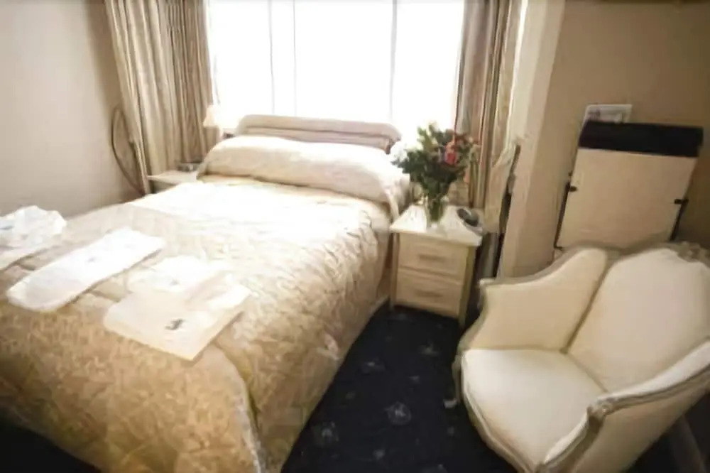 Abbington Hotel