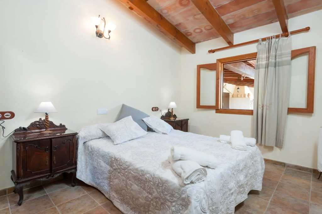 VILA - Villa with sea views in SANTA MARGALIDA. Free WiFi