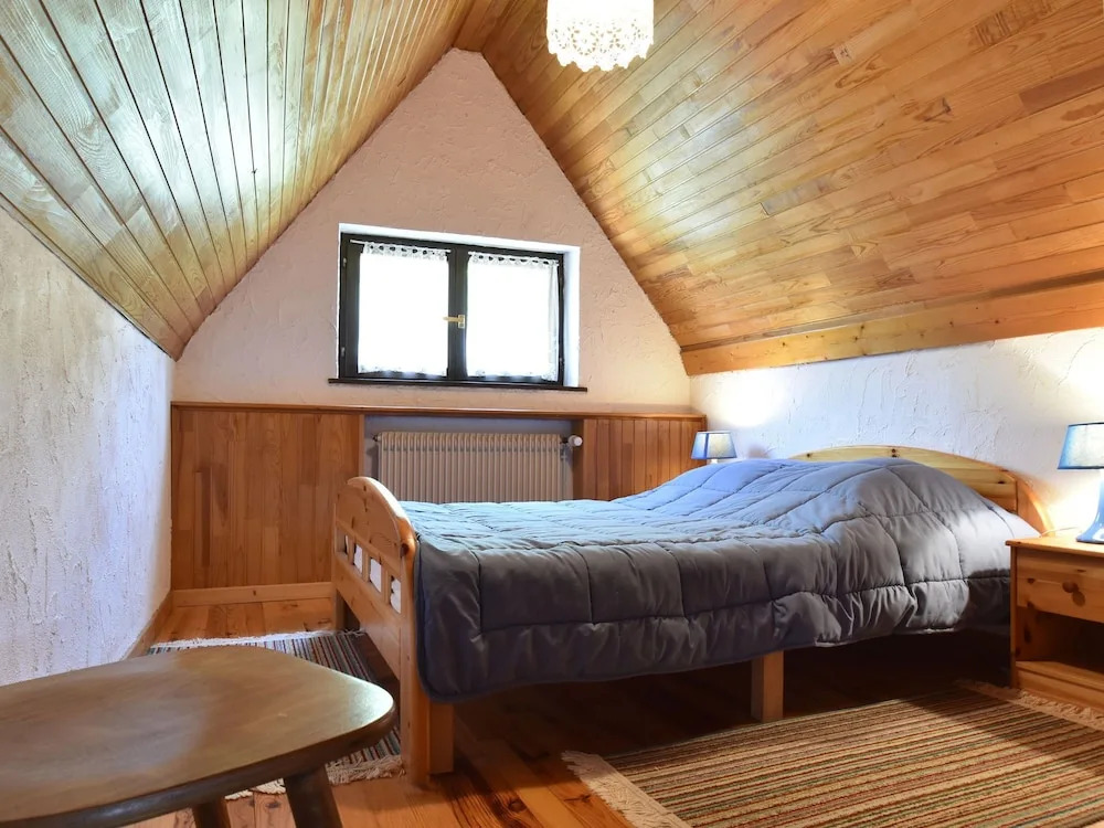 Beautiful Cottage in Wimmenau With Garden