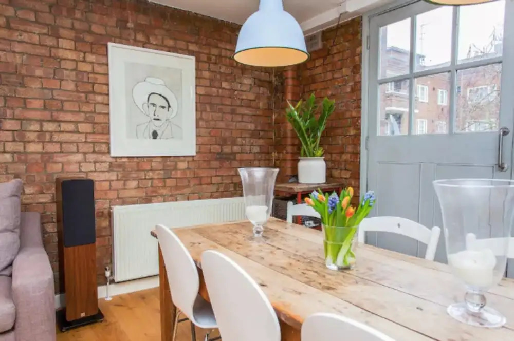 Central 2 Bedroom Loft